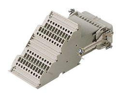 Inserts femelles 40 P+T droit  10A/250V - lame de pression
